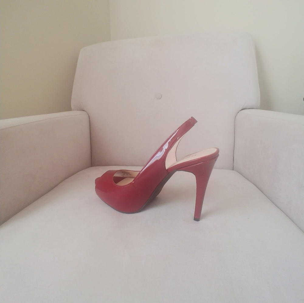 Guess Sling-back Heels